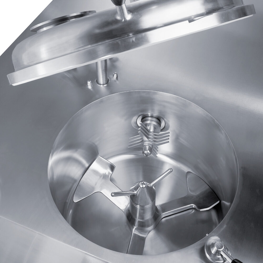 Mixing granulator