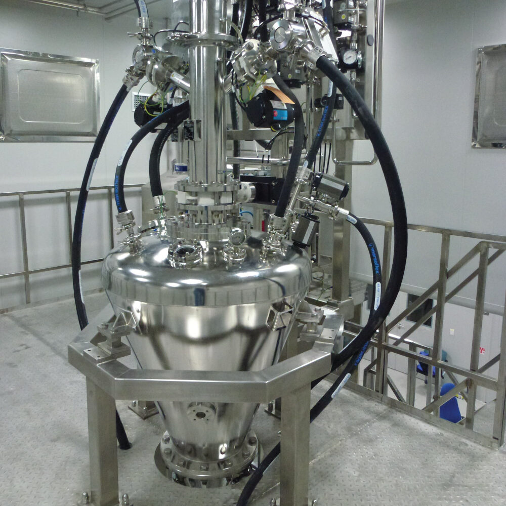 Powder mixer