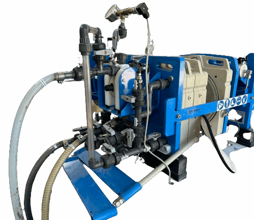 Filter press with sensor